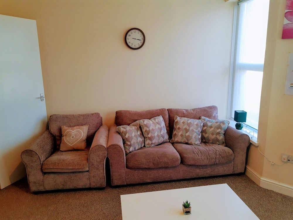 The Hazel Oak Apartment Apartment 10