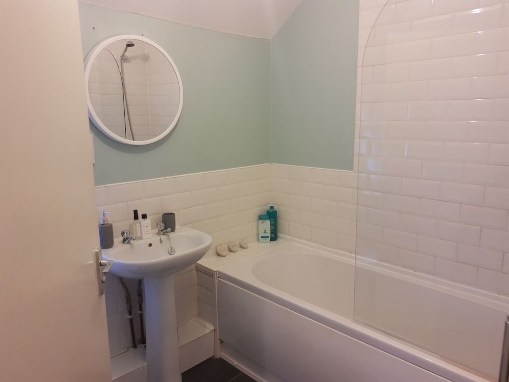 The Hazel Oak Apartment Apartment 12