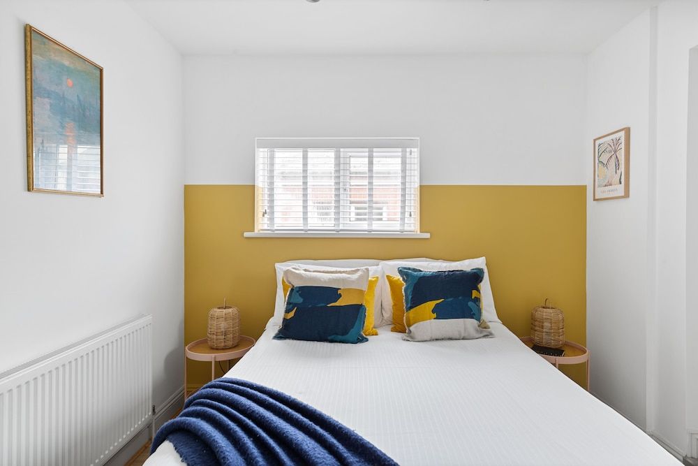 84A Albany Road Design Apartment, 1 Double Bed, Balcony, Garden View 2