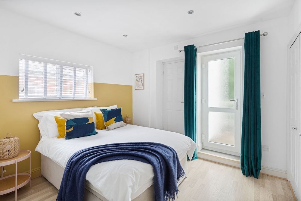 84A Albany Road Design Apartment, 1 Double Bed, Balcony, Garden View 4