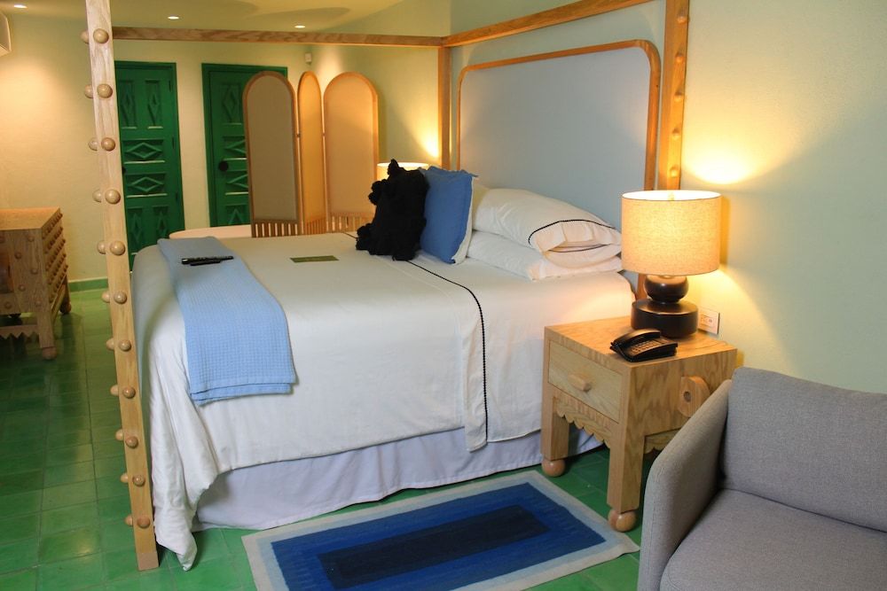 William Hotel Boutique De Diseño Superior Suite, Bathtub