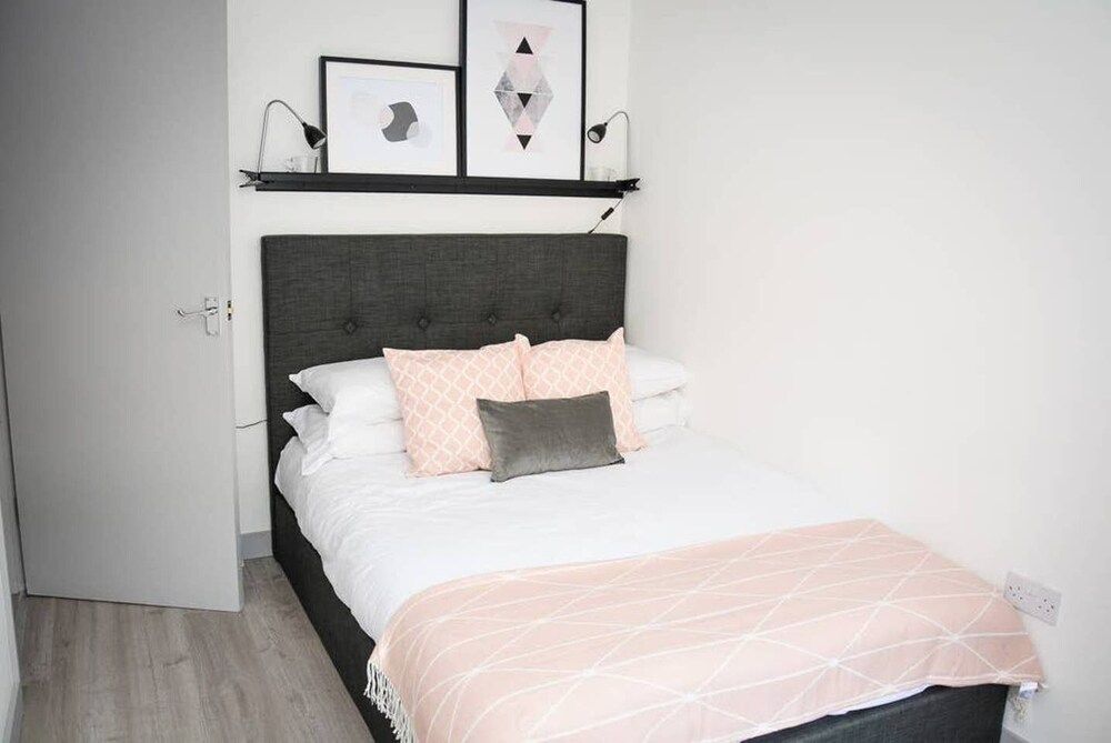 undefined Pearl House Cardiff -  Apartment 2 5