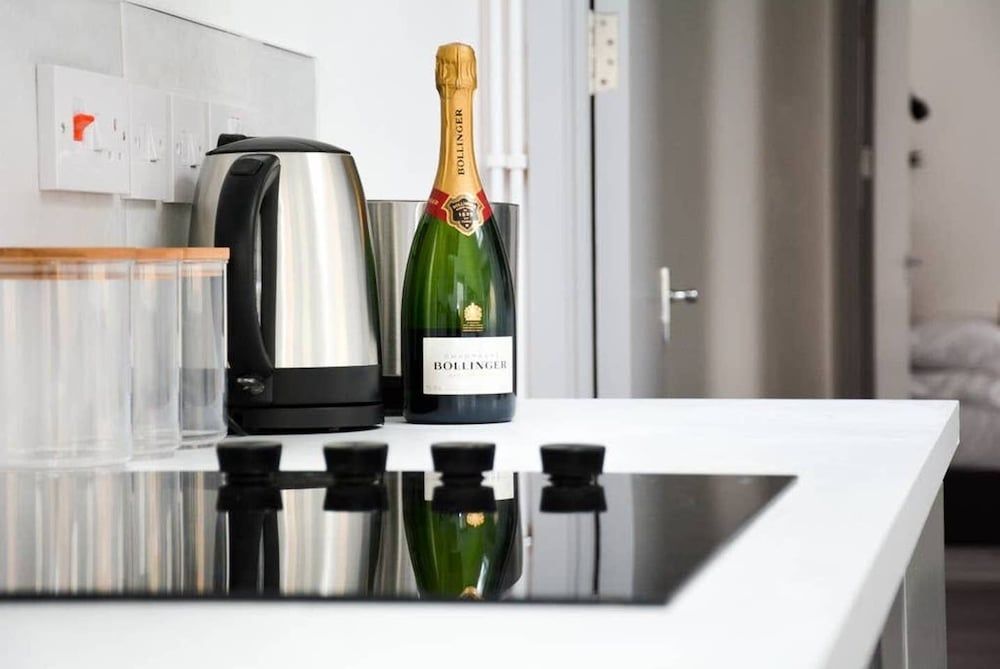 undefined Pearl House Cardiff -  Apartment 2 7