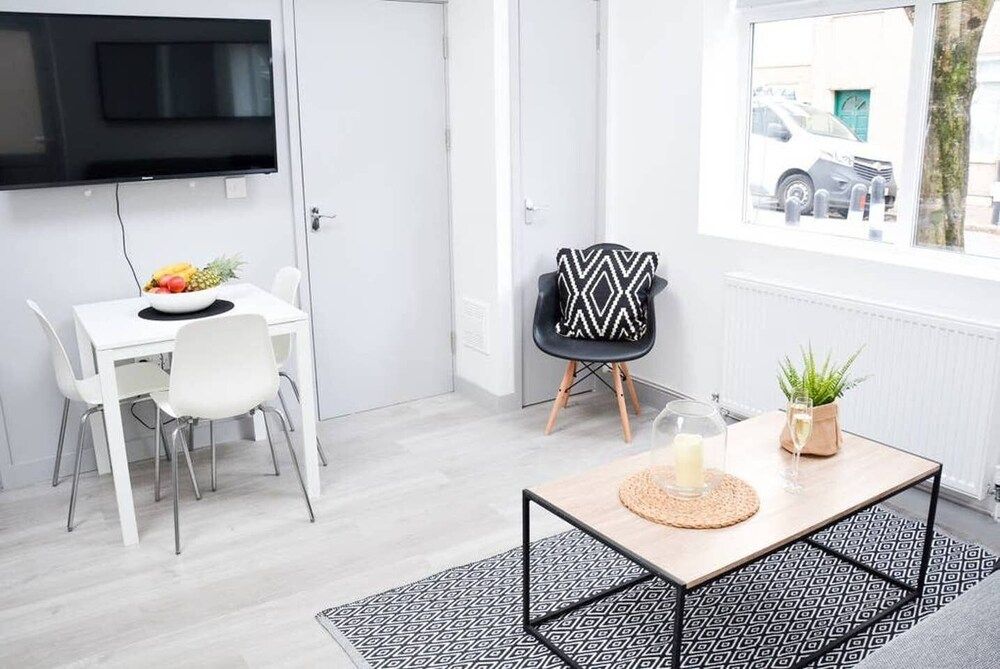 undefined Pearl House Cardiff -  Apartment 2 9