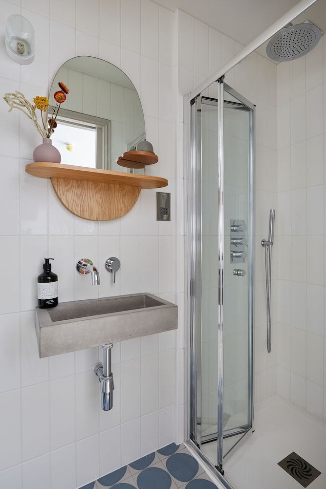 15 Pontcanna Design Apartment, 1 Bedroom, Non Smoking, Kitchen 10