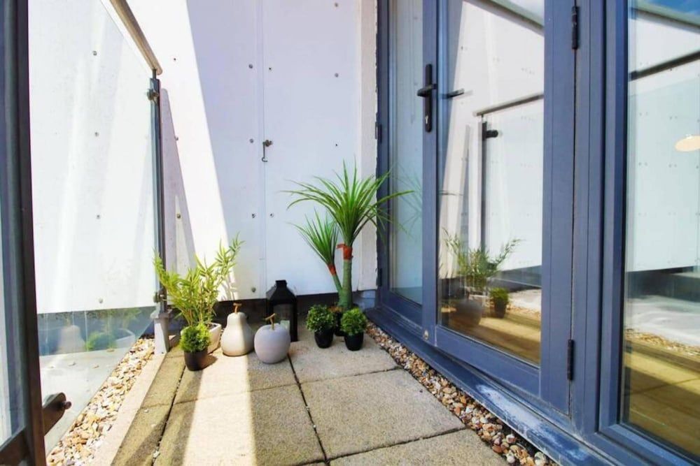 undefined Dray Court - Luxury 2 Bedroom Apartment 5