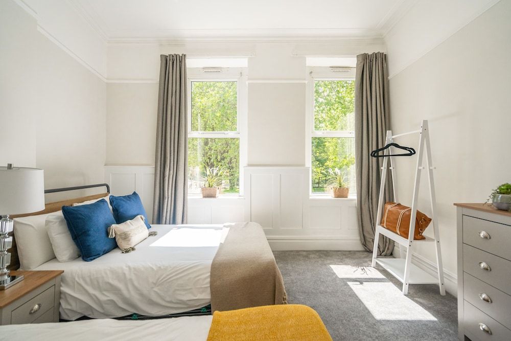 undefined HG Collection - Cardiff City - Sleeps 6 10