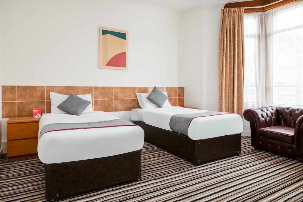 Cardiff Central Hotel By Belvilla Standard Twin Room 3