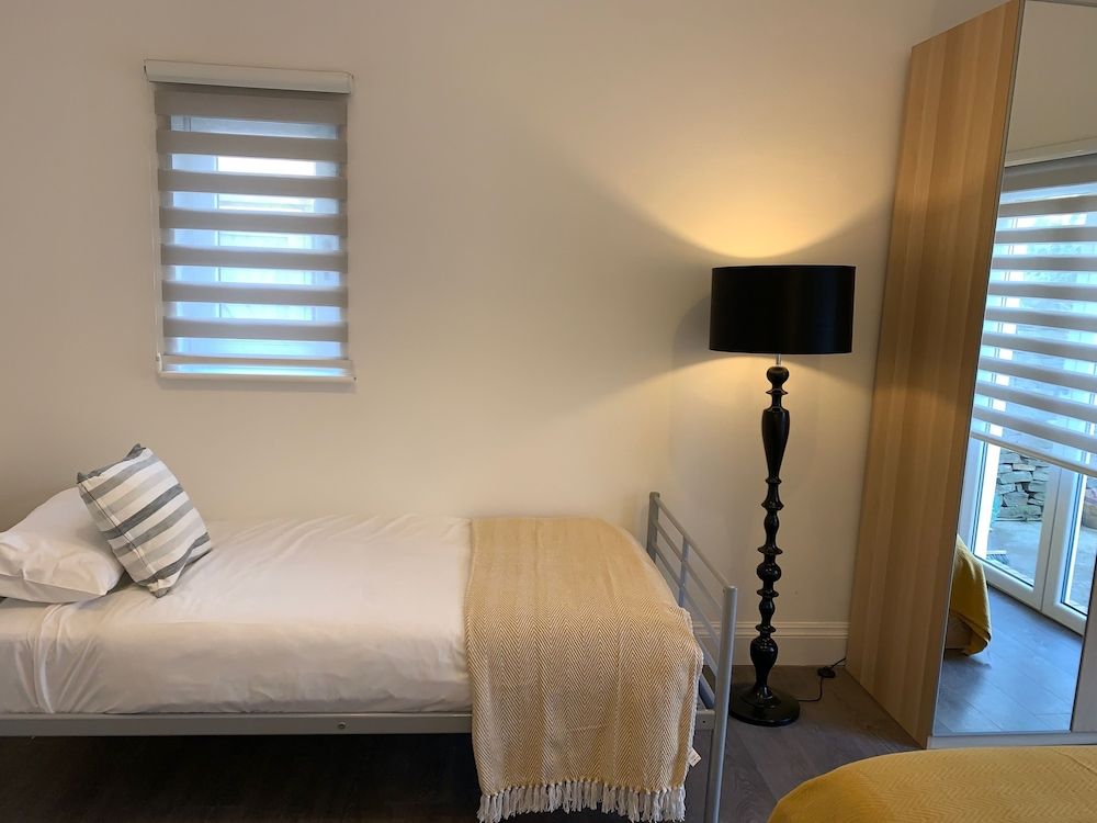 undefined Roath Retreat 3