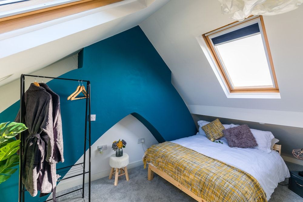 undefined The Hollywood Beautiful 3 Bedroom House 3