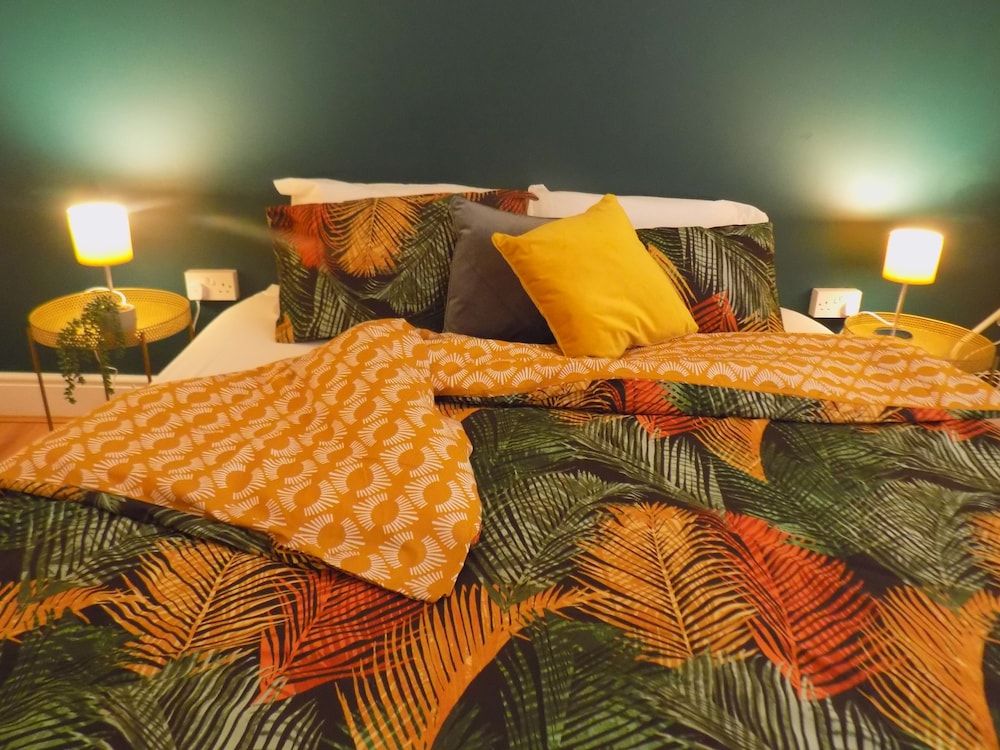 undefined The Railway House 8