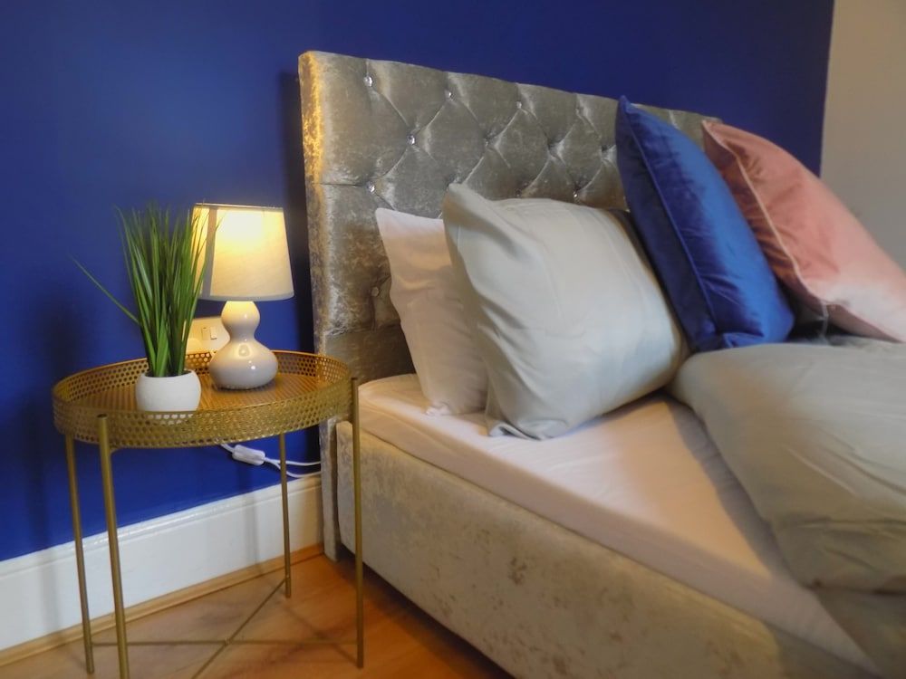 undefined The Railway House 7