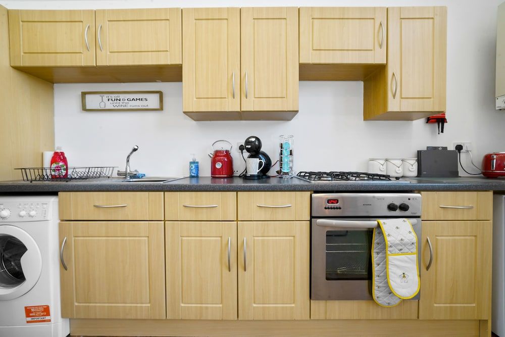 undefined The Coach House Whitchurch Village 8