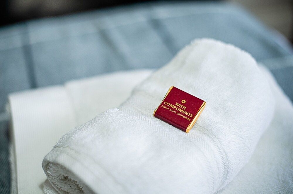 Willows-Cardiff Guest House Room 1 12