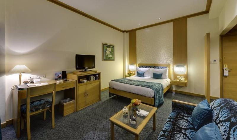 Room Business