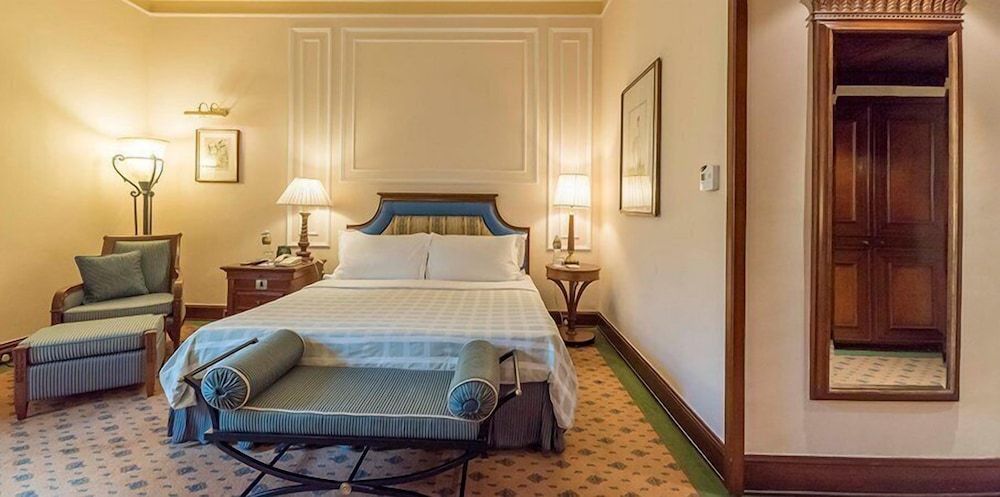 The Oberoi Grand, Kolkata Luxury Room 4