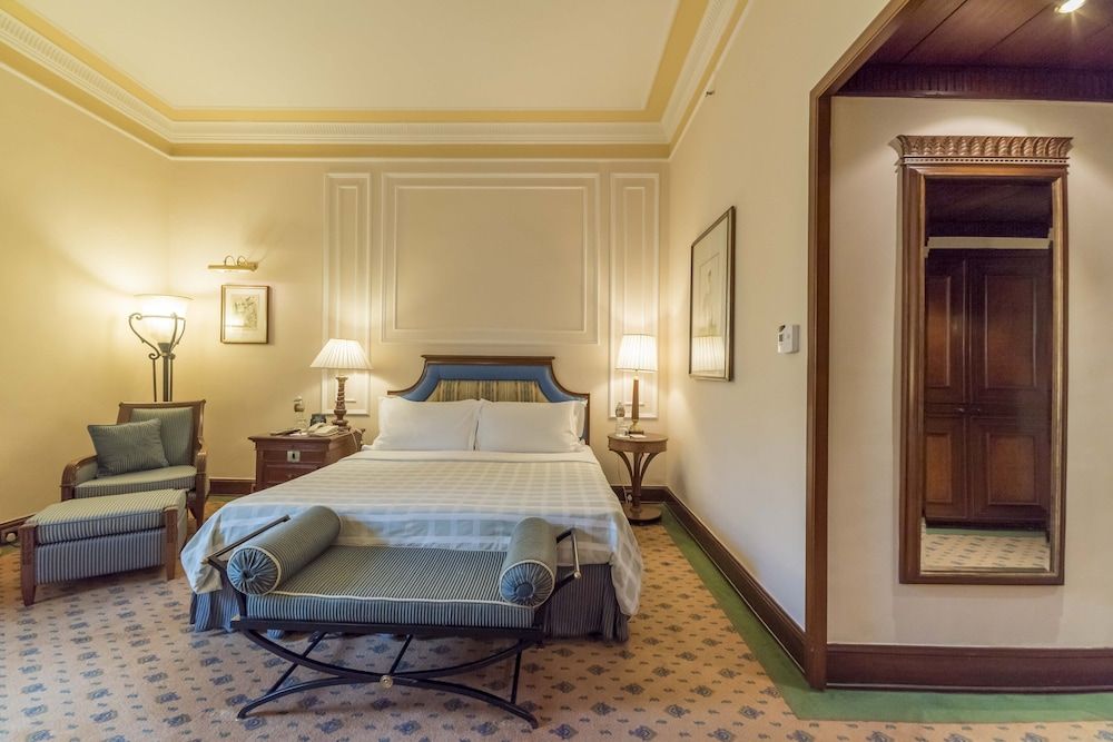 The Oberoi Grand, Kolkata Luxury Room 6