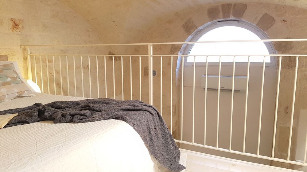 undefined Smart Apartments 5