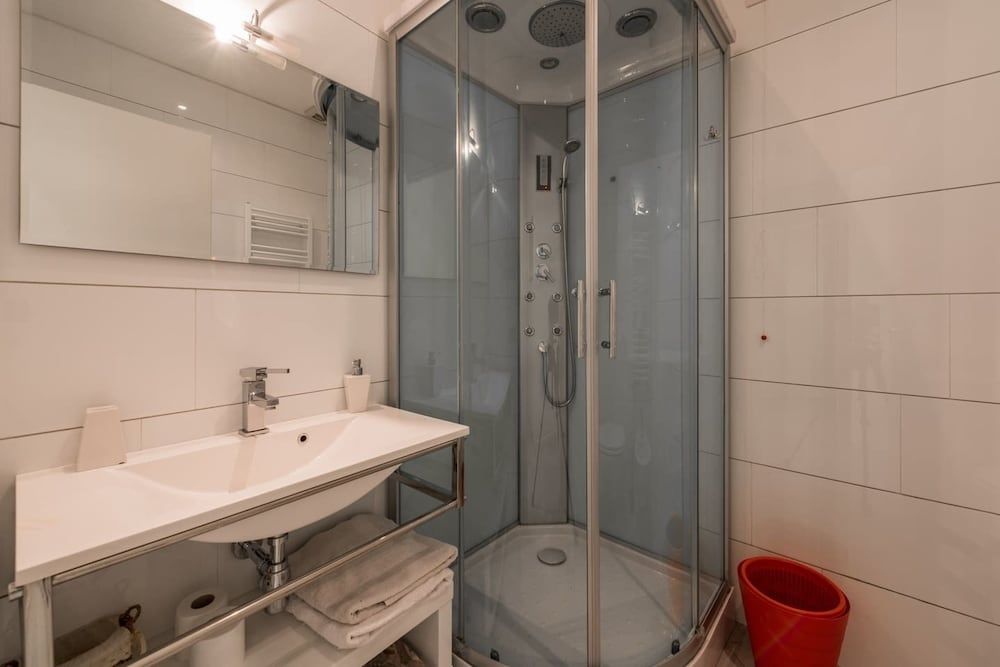 A Due Passi dal Centro Studio (SX) 9