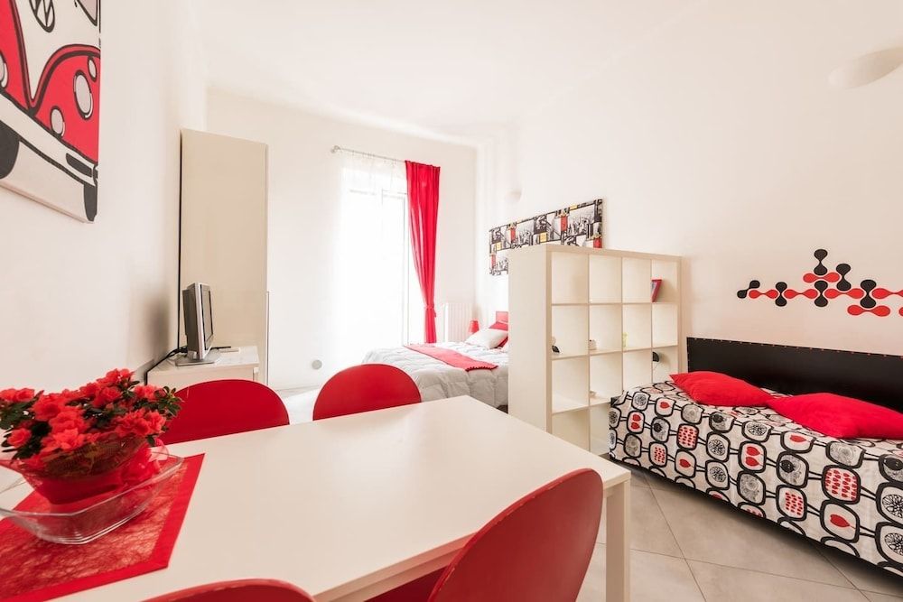 A Due Passi dal Centro Studio (SX) 6