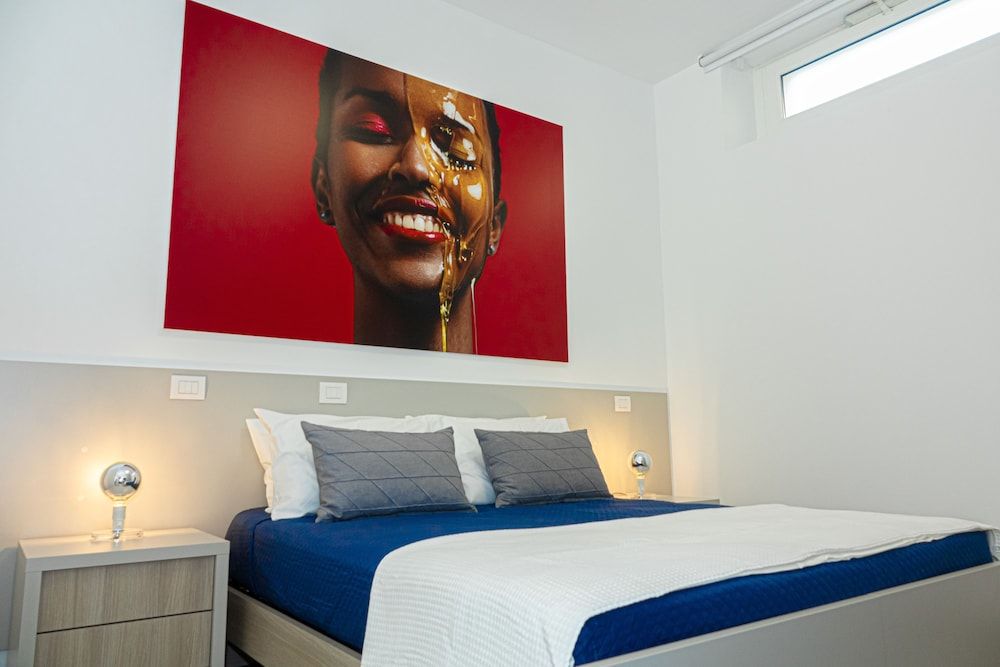 undefined BeeApartments 7