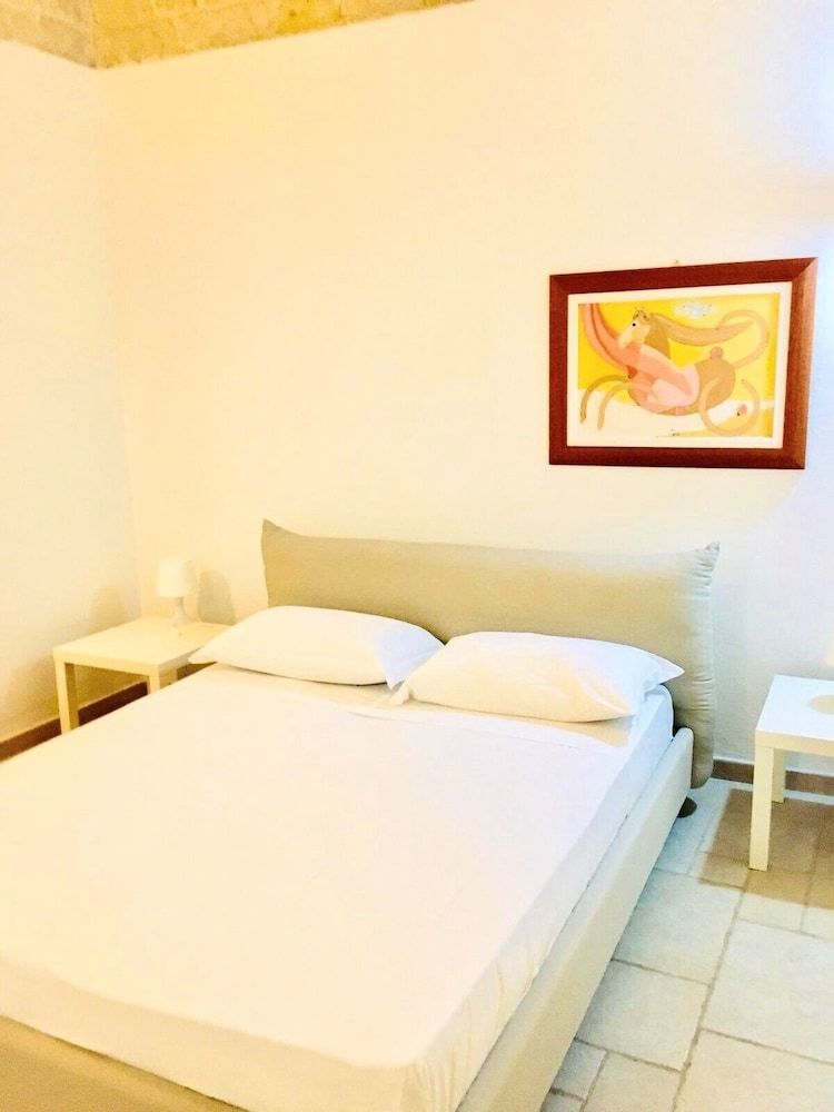 Bari Blue Sky Apartment, 2 Bedrooms 8