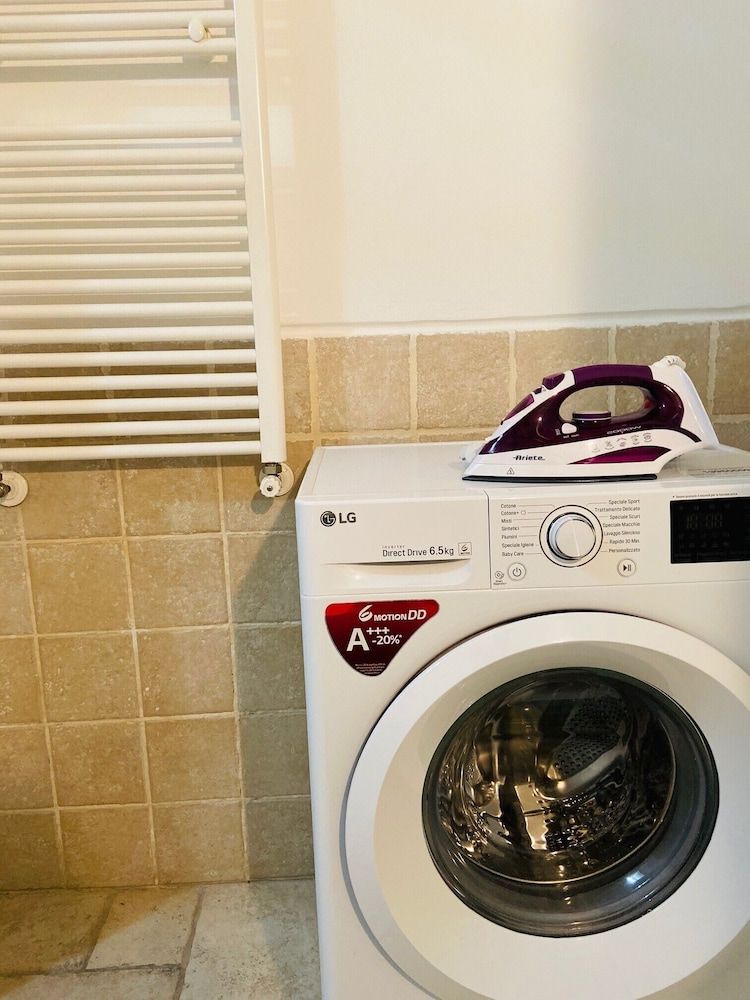 Bari Blue Sky Apartment, 2 Bedrooms 12