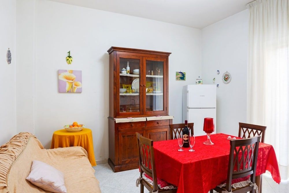 undefined Sellavì casa in centro a Bari 2