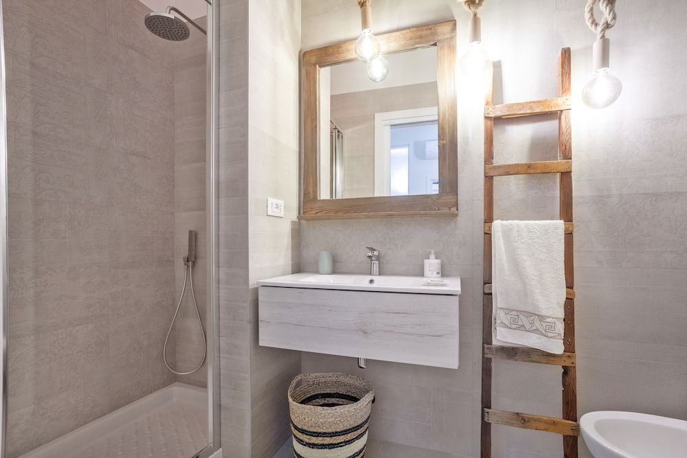 undefined MADAME BARI' Apt a step from the sea 8