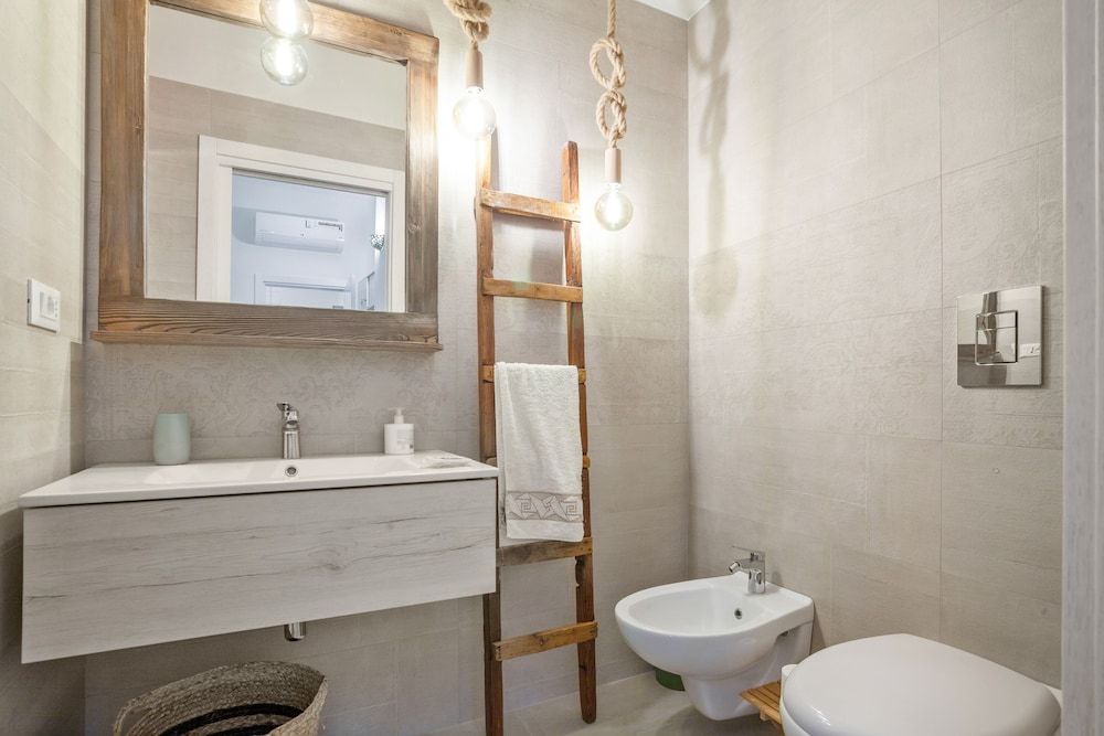 undefined MADAME BARI' Apt a step from the sea 9