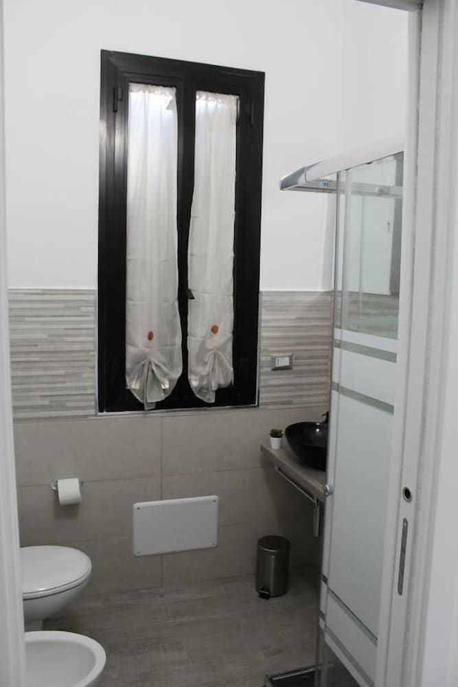 Newhouse Crispi 78 Apartment 3