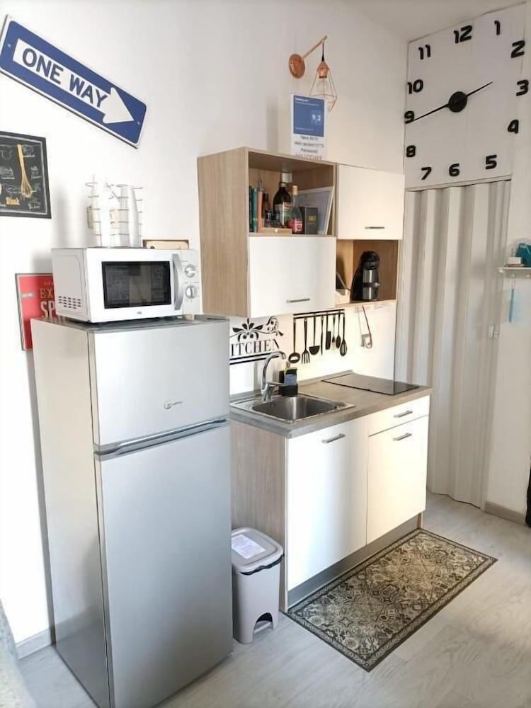 undefined Newhouse Crispi 78 2