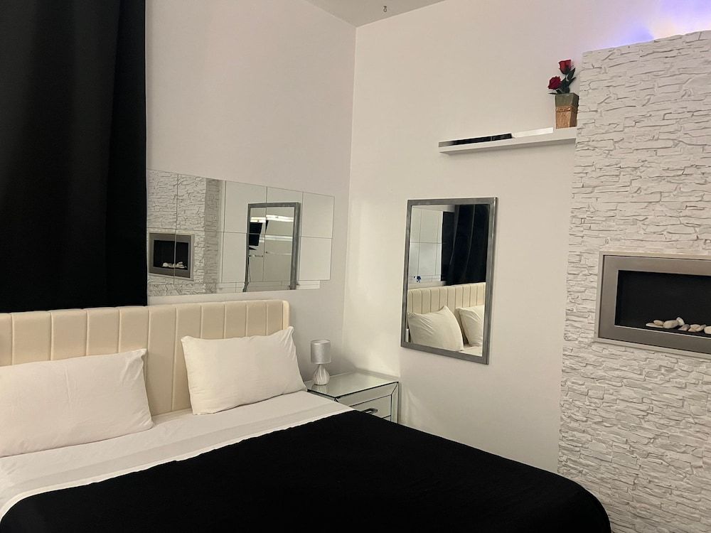 Palese Profumo di Mare Deluxe Double Room, 1 Double Bed, Sea View, Sea Facing 5