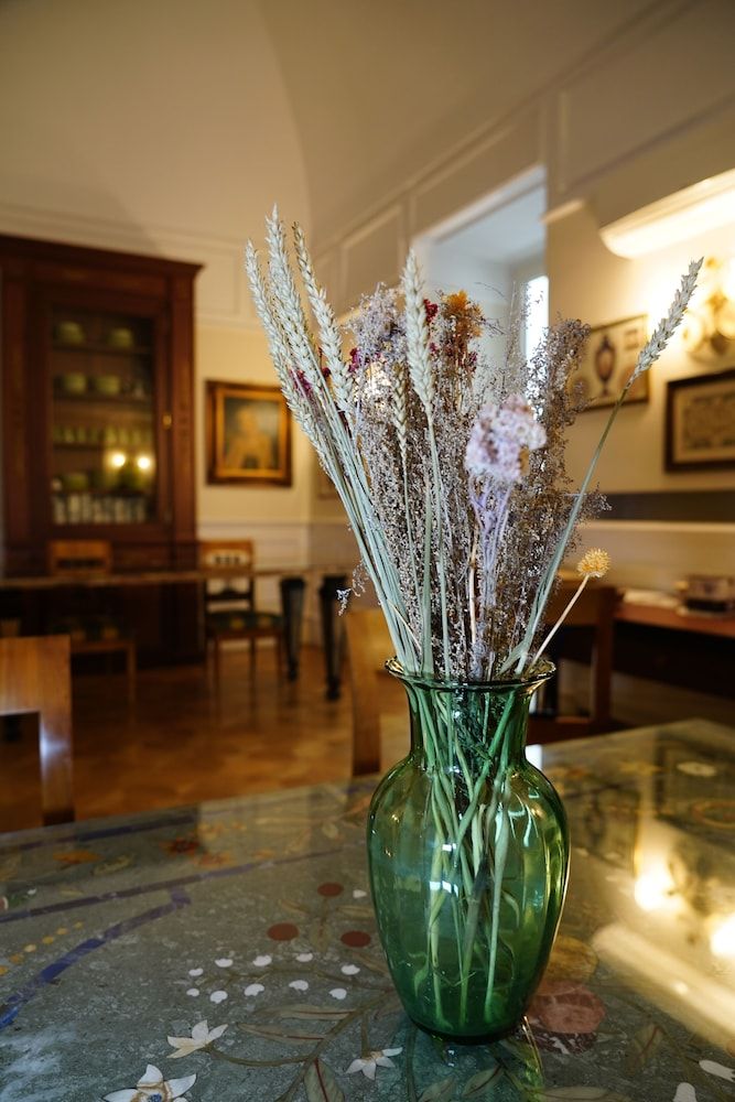 undefined Sisuites 10