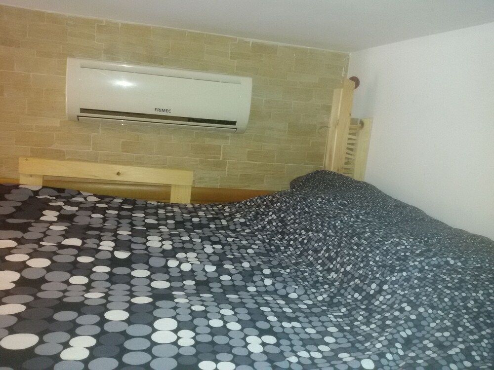 undefined B&B Levantino 8