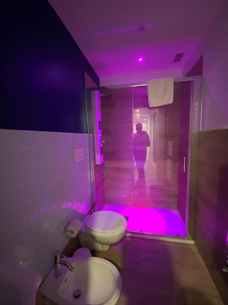 Ventidueventi Luxury suites Family Double or Twin Room (Scirocco) 6