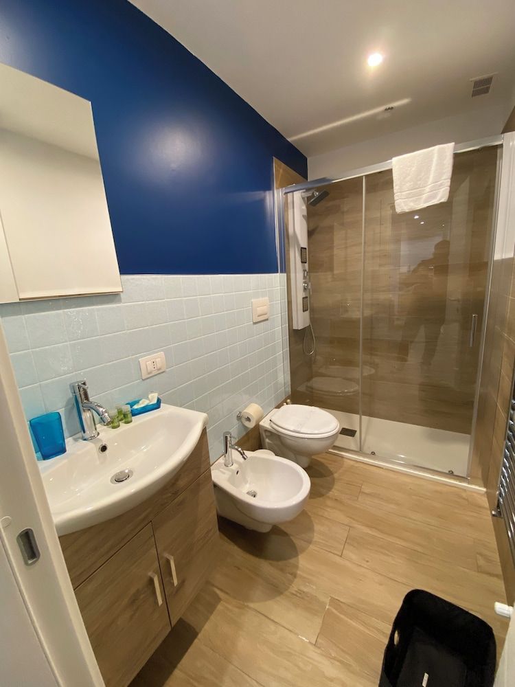 Ventidueventi Luxury suites Family Double or Twin Room (Scirocco) 5