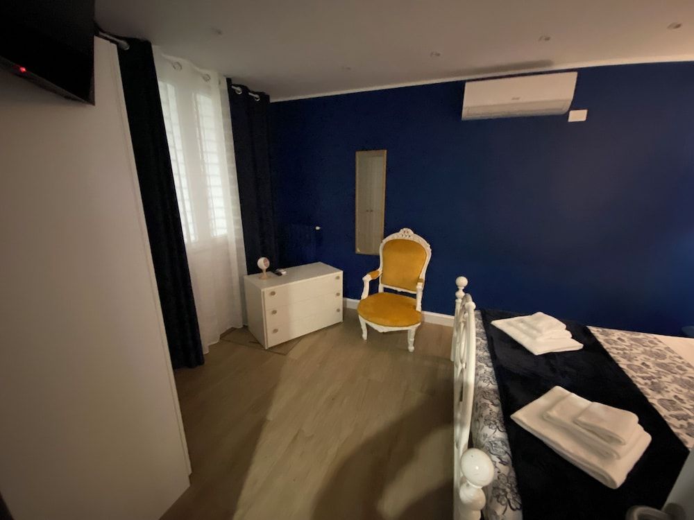 Ventidueventi Luxury suites Family Double or Twin Room (Scirocco) 8