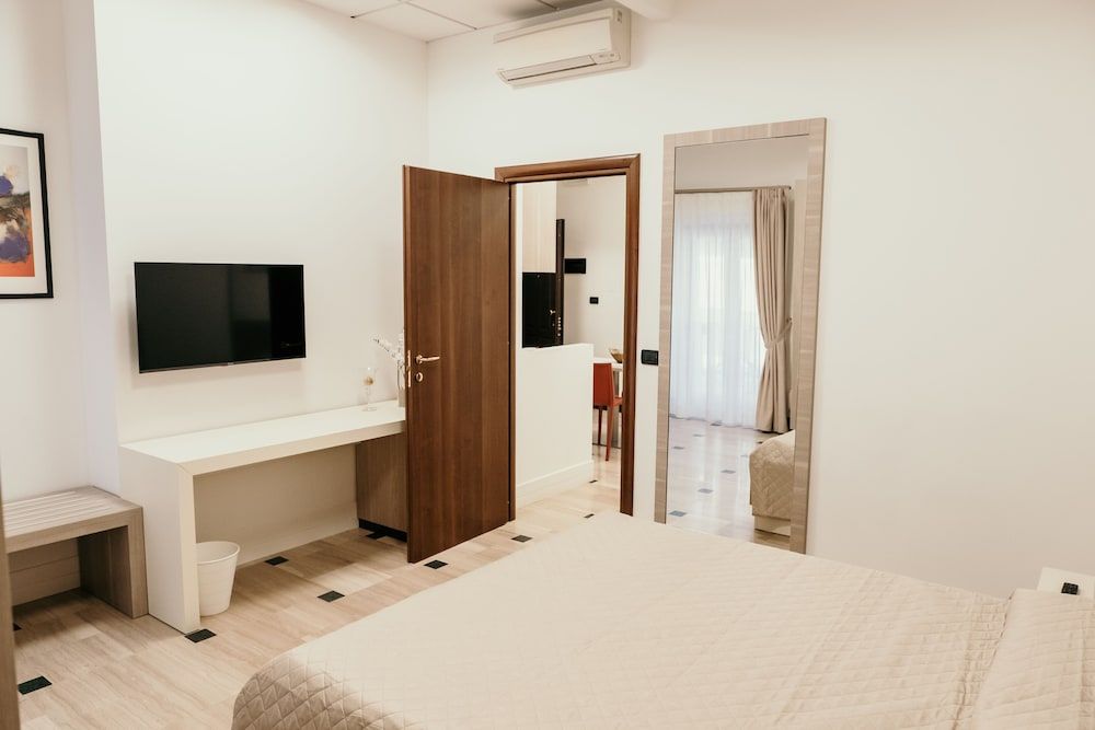 B&B Palazzo Storico Di Nicola Deluxe Room 6