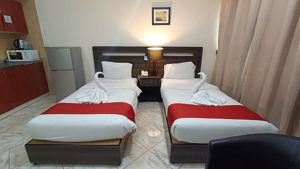 RUWI BEACH HOTEL APARTMENTS Standard Twin Room 7
