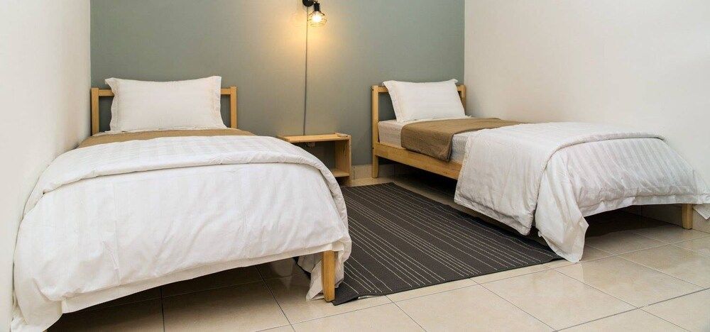 Rumah Joho Guesthouse Basic House, Multiple Beds, Non Smoking 2