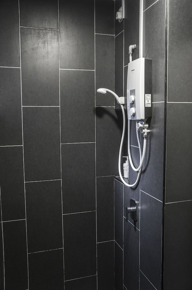 As Home CUBE8TEEN - Mount Austin Apartment, 1 Queen Bed, Non Smoking 11