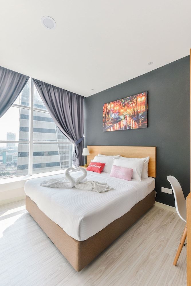 Suasana Suites by Subhome Suite, 3 Bedrooms