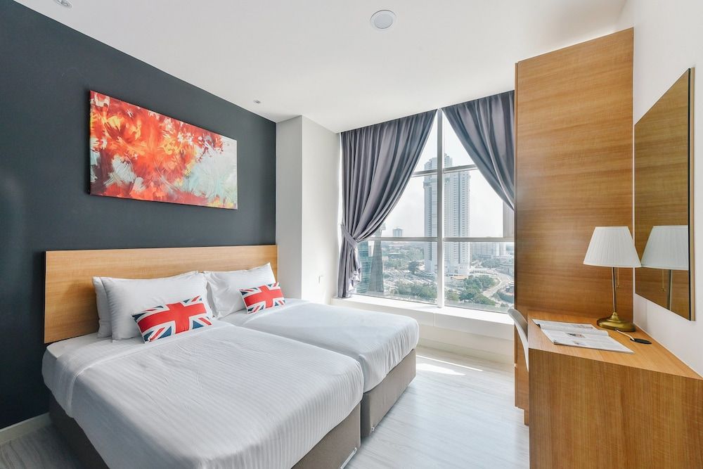 Suasana Suites by Subhome Suite, 3 Bedrooms 7