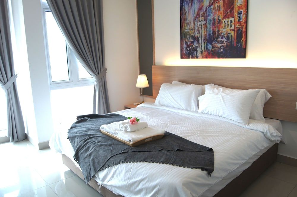 undefined Twin Galaxy Suites 4