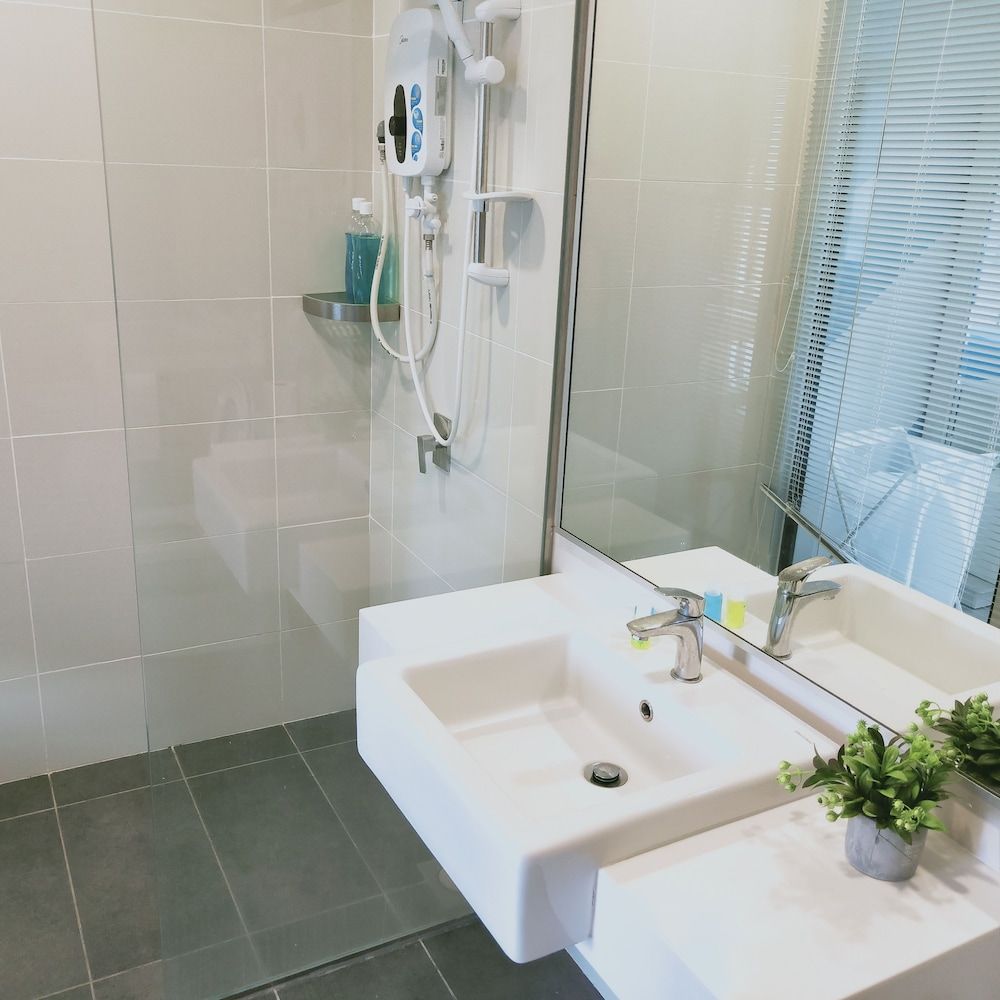 South Key Mosaic 1 Bedroom Studio 8