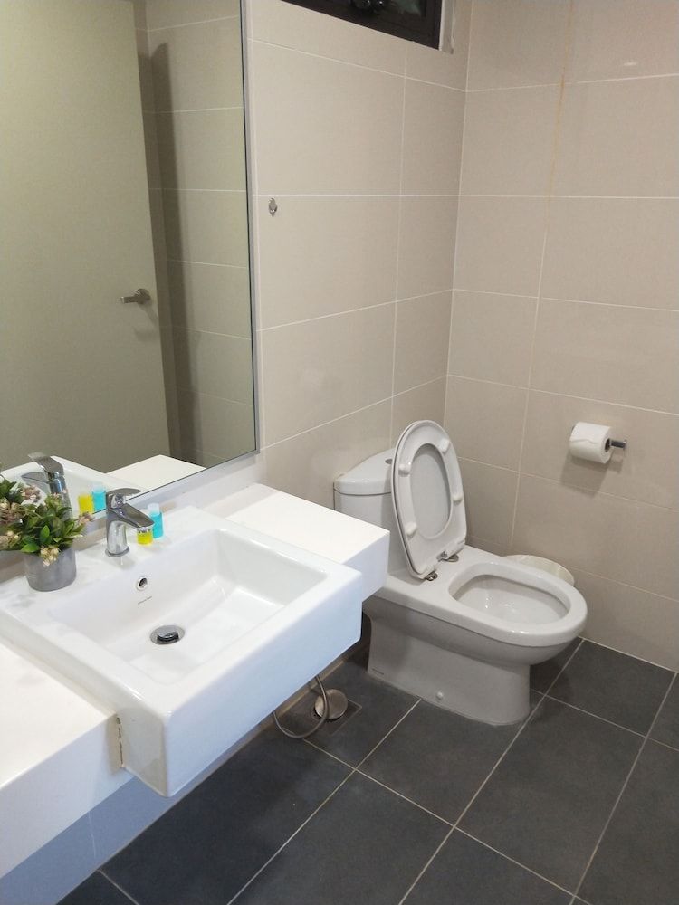 South Key Mosaic 1 Bedroom Studio 7