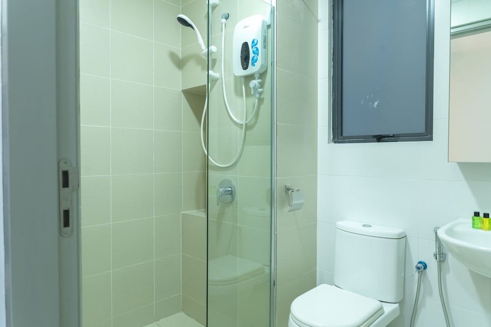 OYO Home 1106 Premium 2BR 1 Tebrau Classic Apartment 12