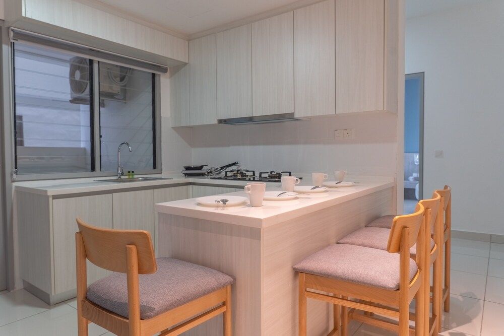 OYO Home 1106 Premium 2BR 1 Tebrau Classic Apartment 8