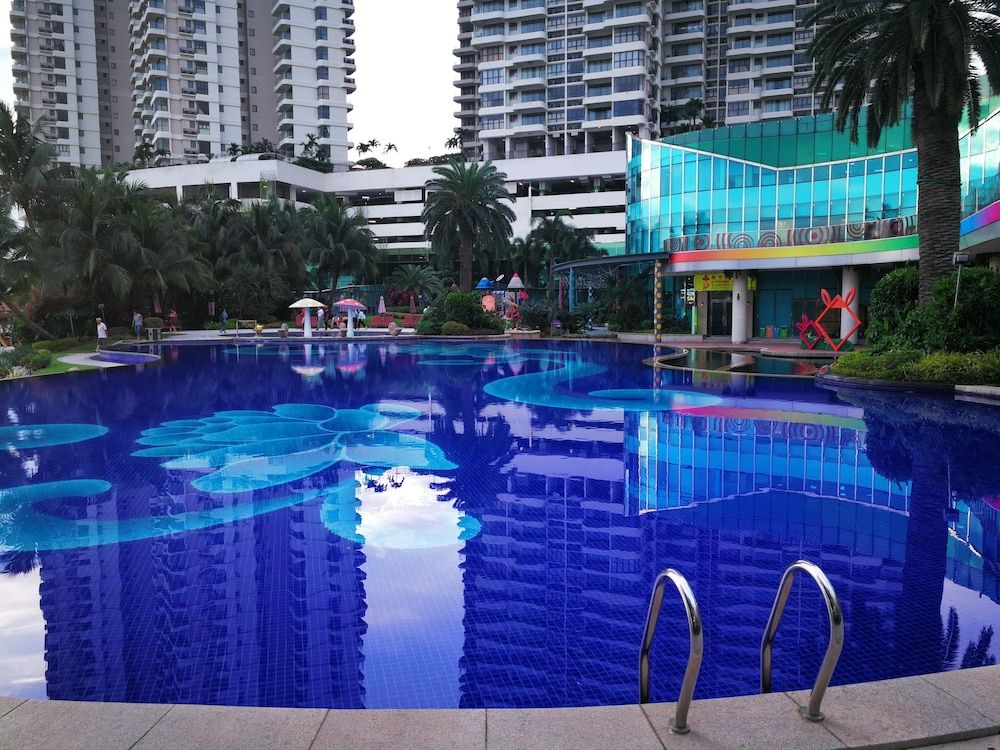 undefined Homerent by Countrygarden Danga Bay 4